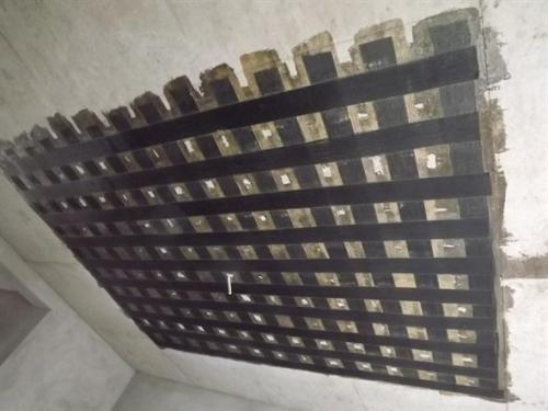 合江楼板加固